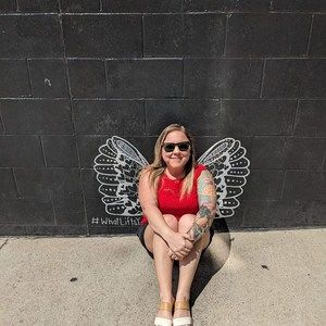 Meet your Posher, Danielle